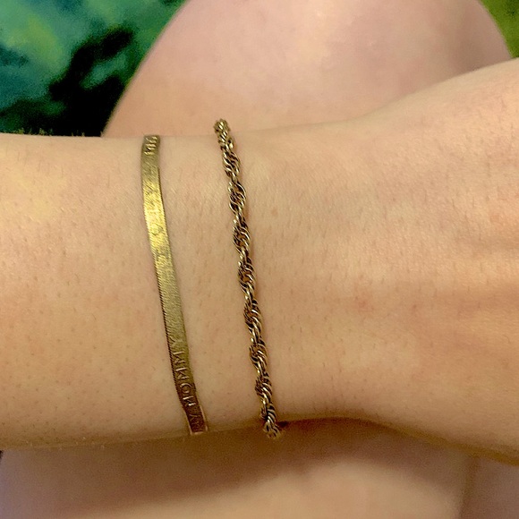 3.5g 10K Solid Yellow Gold Rope Chain Bracelet - Picture 4 of 9